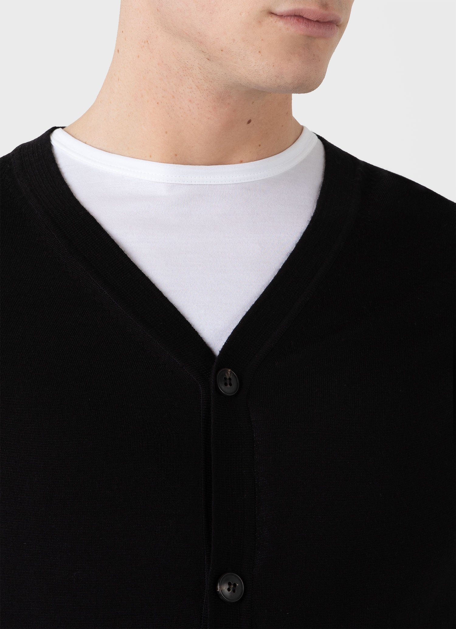 Men's Merino Cardigan in Black