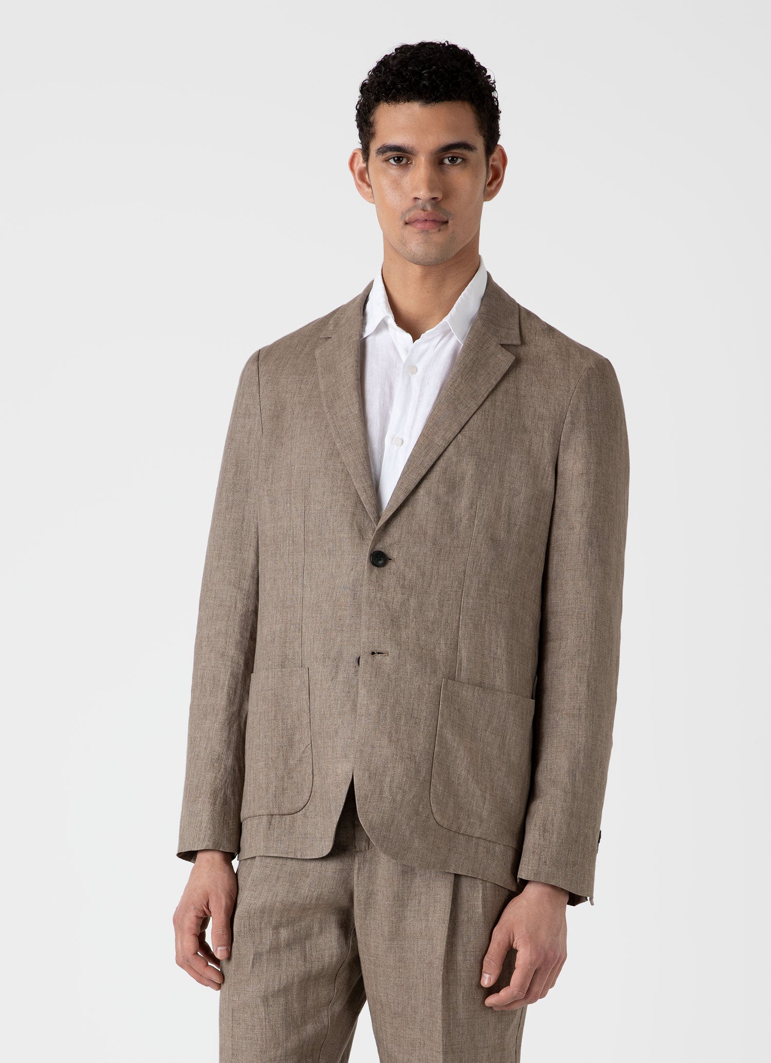 Men's Linen Two-Piece Suit in Dark Sand