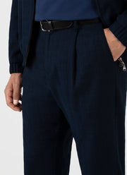 Men's Cotton Raffia Pleat Trouser in Navy