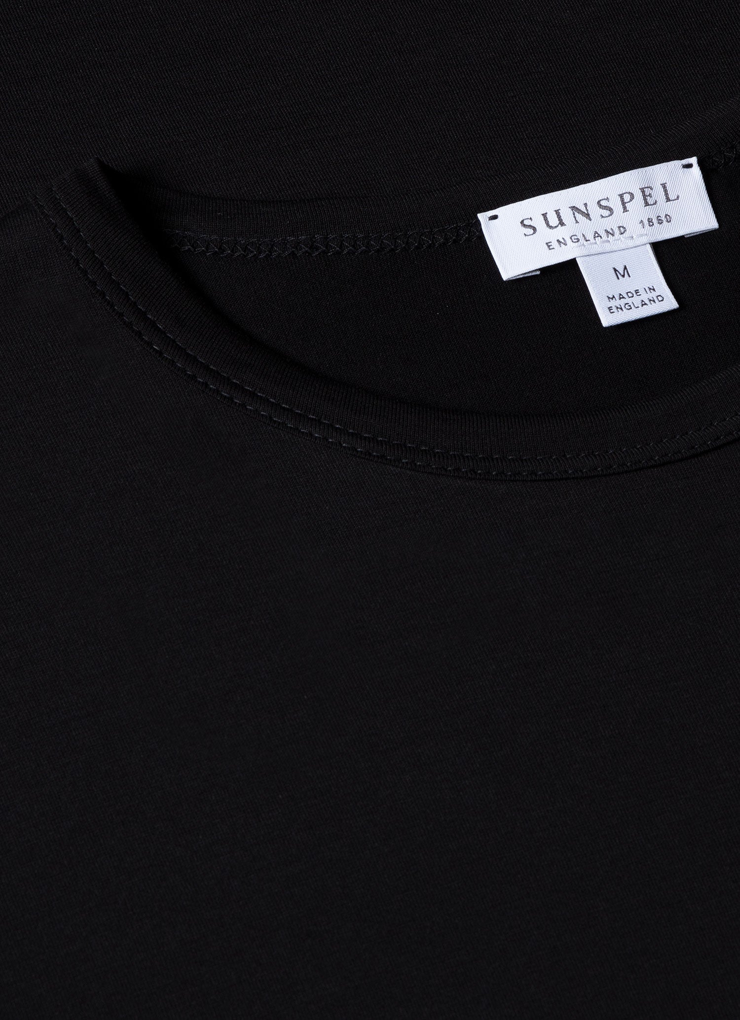 Men's Classic T-shirt in Black