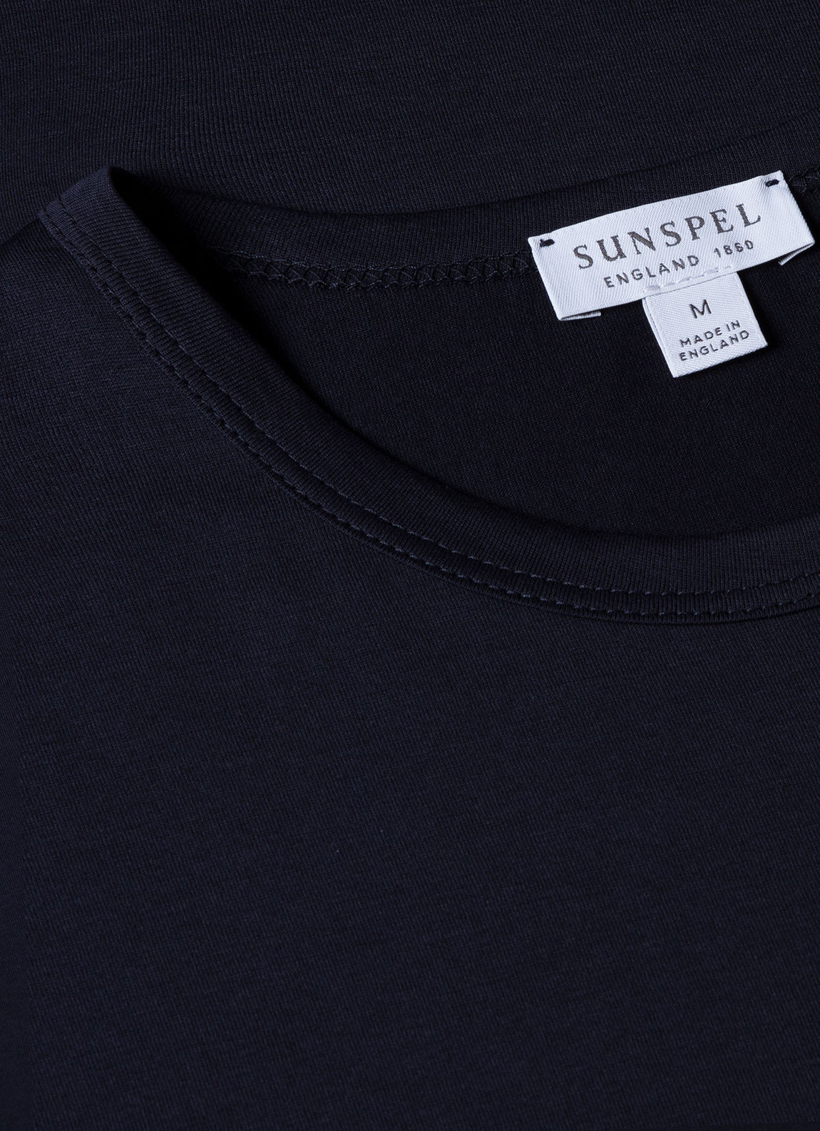 Men's Classic T-shirt in Navy