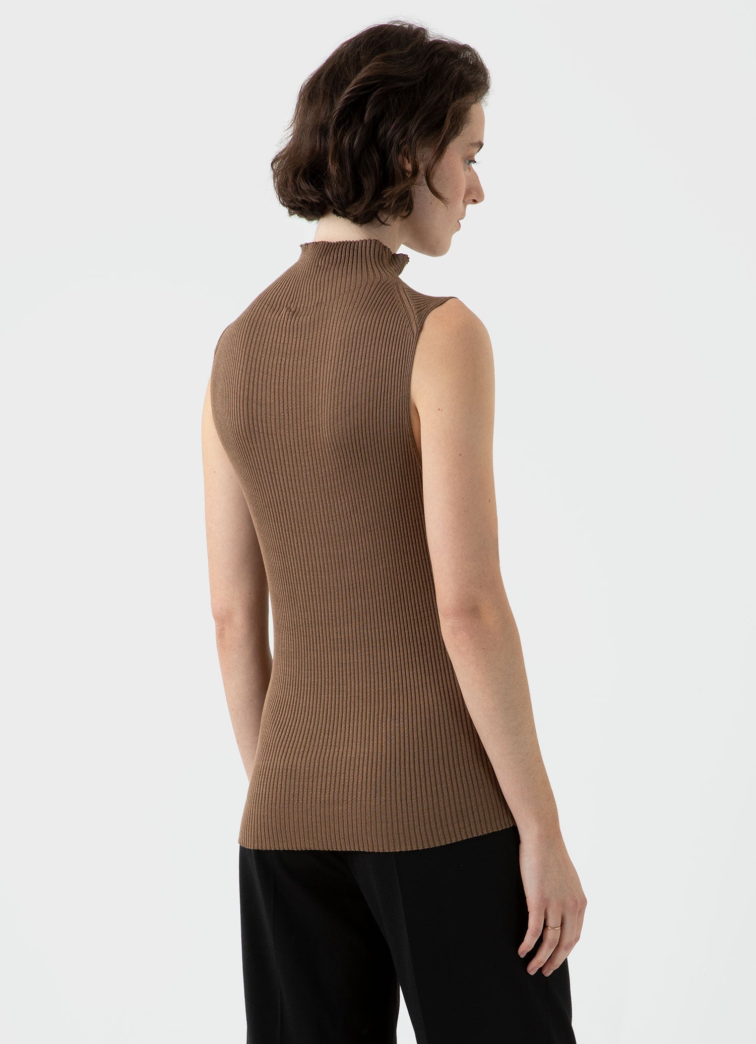 Women's Silk Rib Vest Jumper in Dark Sand