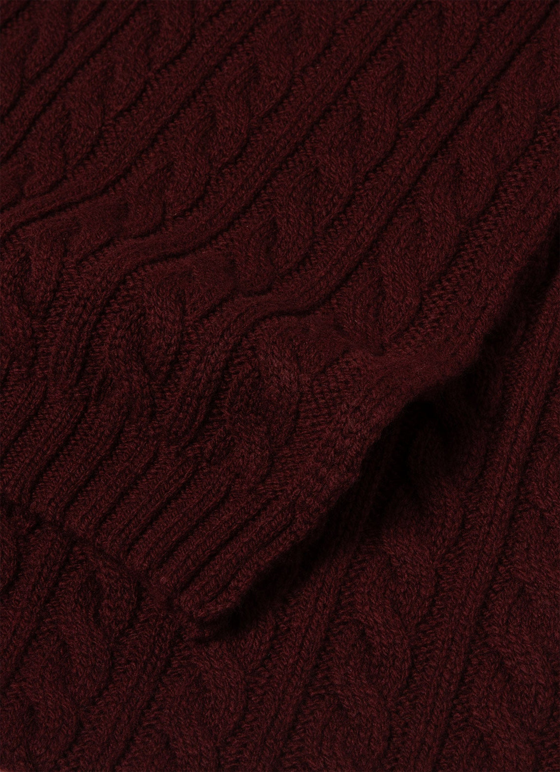 Lambswool Cable Scarf in Maroon