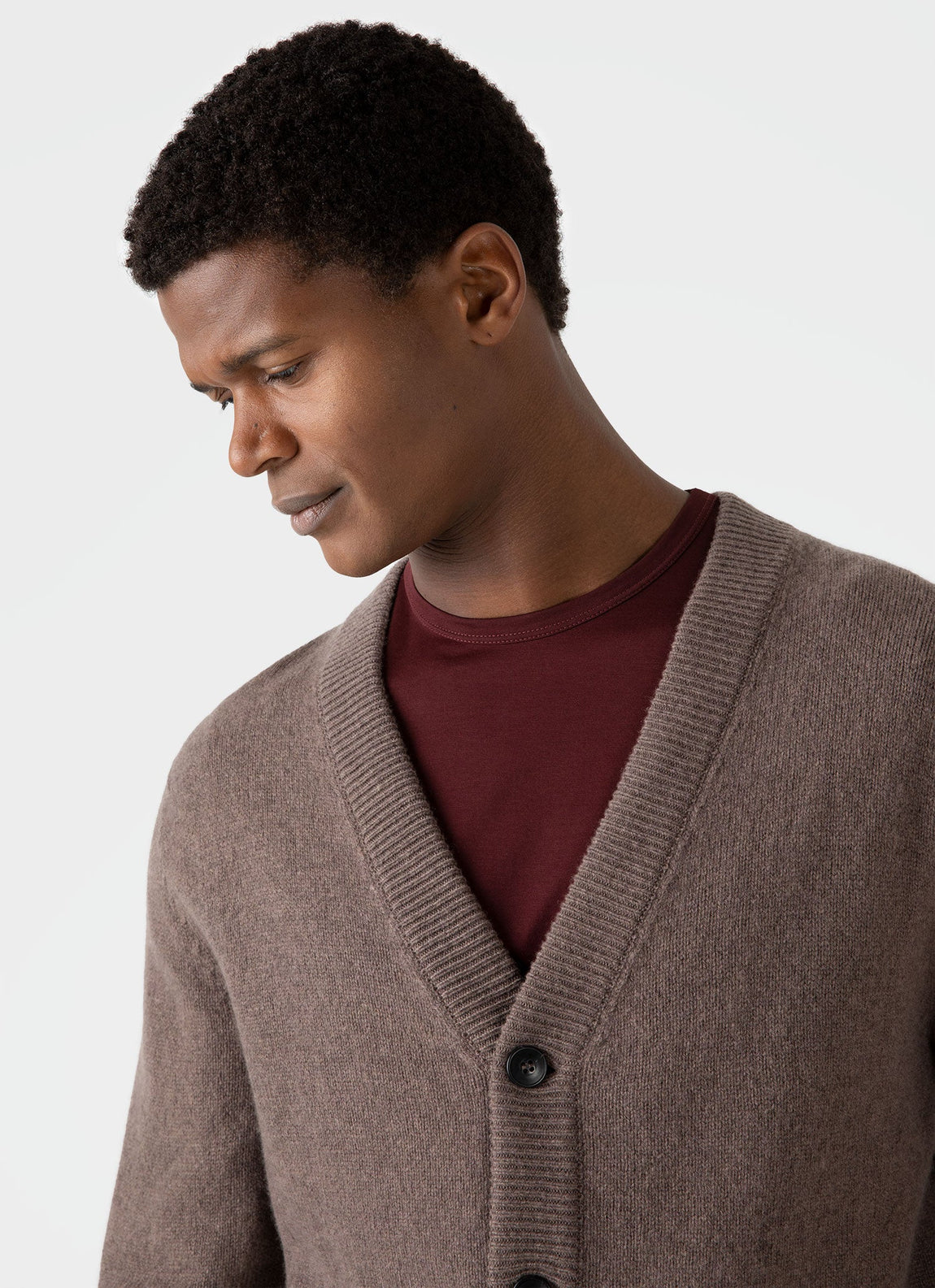 Men's Lambswool Cardigan in Cedar